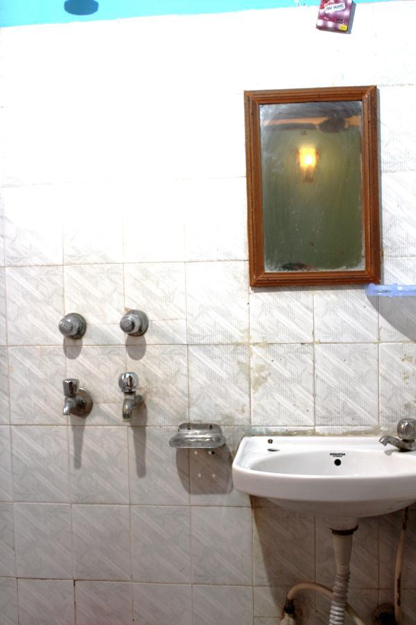 ניו דלהי Hotel Venus International מראה חיצוני תמונה